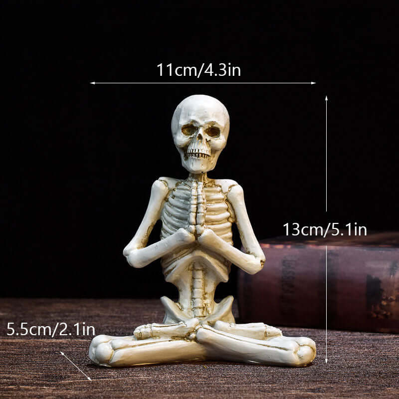  Halloween Horror Desktop Ornaments Skeleton in vintage white