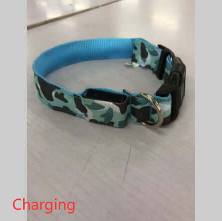 Camouflage luminous dog collar made of durable nylon and plastic, featuring adjustable buckle and charging indicator.