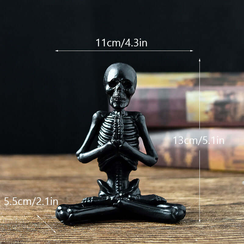  Halloween Horror Desktop Ornaments Skeleton in vintage white