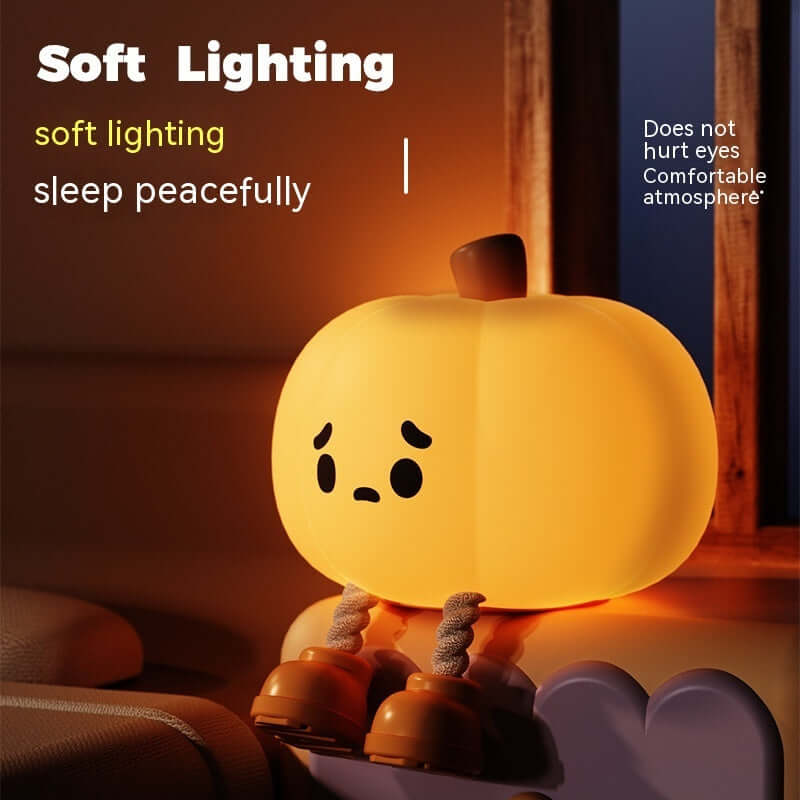 Cute pumpkin night light with soft lighting for kids, designed to help sleep peacefully and create a comfortable atmosphere.