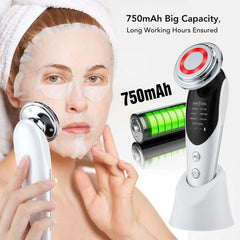 Woman using a 7-in-1 facial massager for skin care, showcasing its 750mAh battery and cleansing features.
