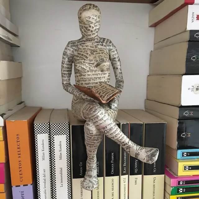 Home Decor Reading Woman Thinker Resin Statue - Elegant 