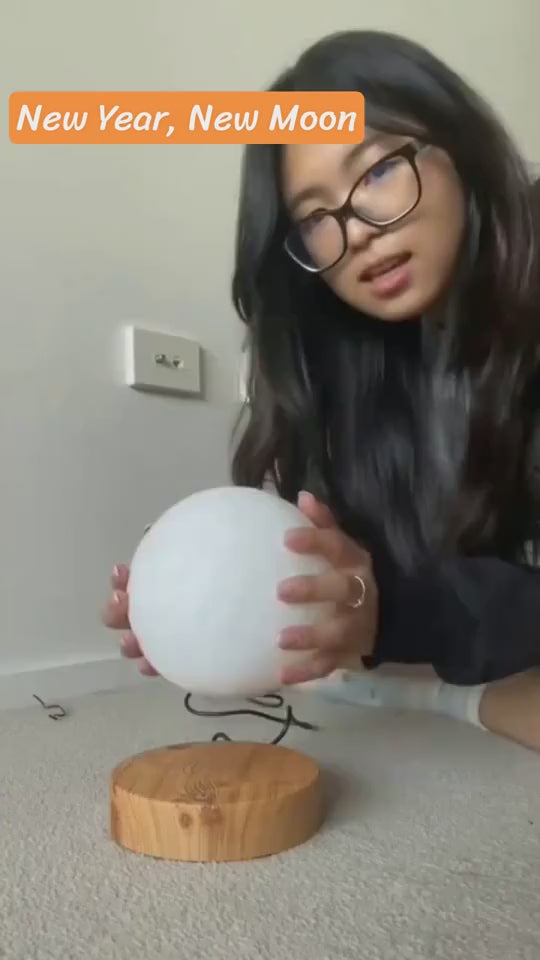New Levitation Table Lamp Moon Light