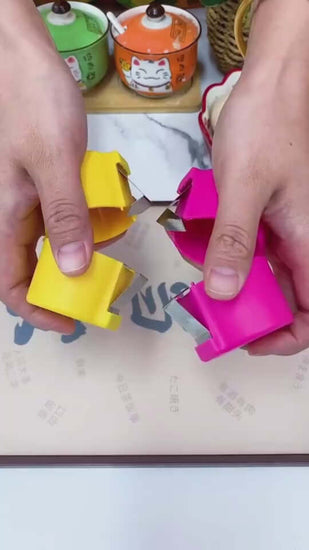 Egg Shell Opener – Easy Egg Beating Tool for Kitchen Use