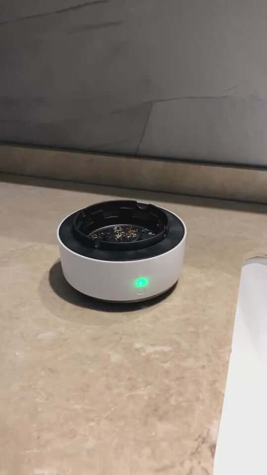 Compact smoke removal ashtray gadget