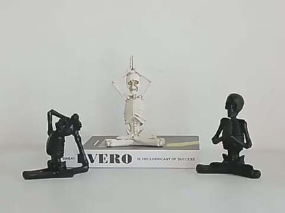 Halloween Horror Desktop Ornaments Skeleton in vintage white